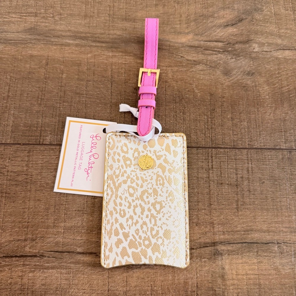 NWT Lilly Pulitzer Luggage Tag Unisex OS Gold Pink Metallic Pattern Play Leopard